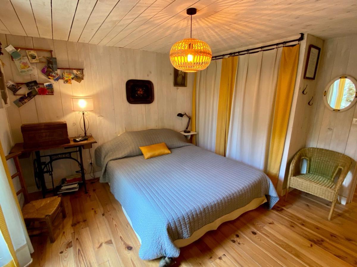 Cote Chenes Verts - Chambres D'Hotes Viols-en-Laval Ngoại thất bức ảnh